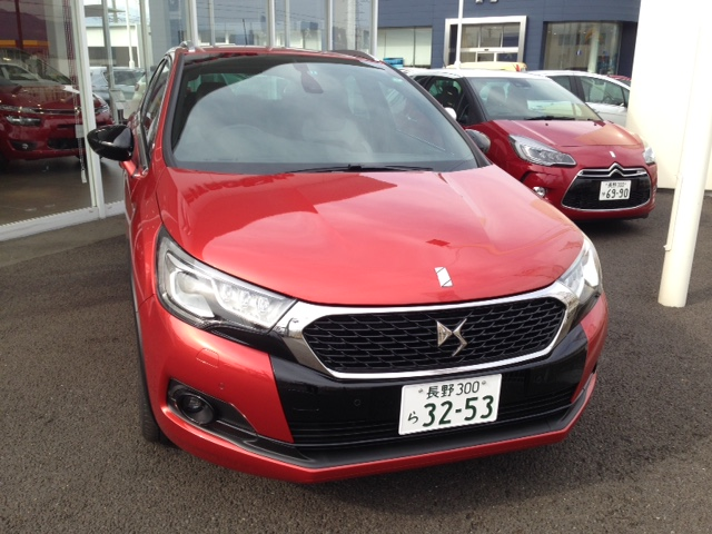 DS4 CROSSBACK 試乗車のご用意ができました！