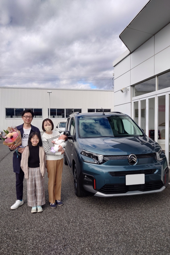 NEWベルランゴ　MAX XTR BlueHDi Launch Edition　ご納車！