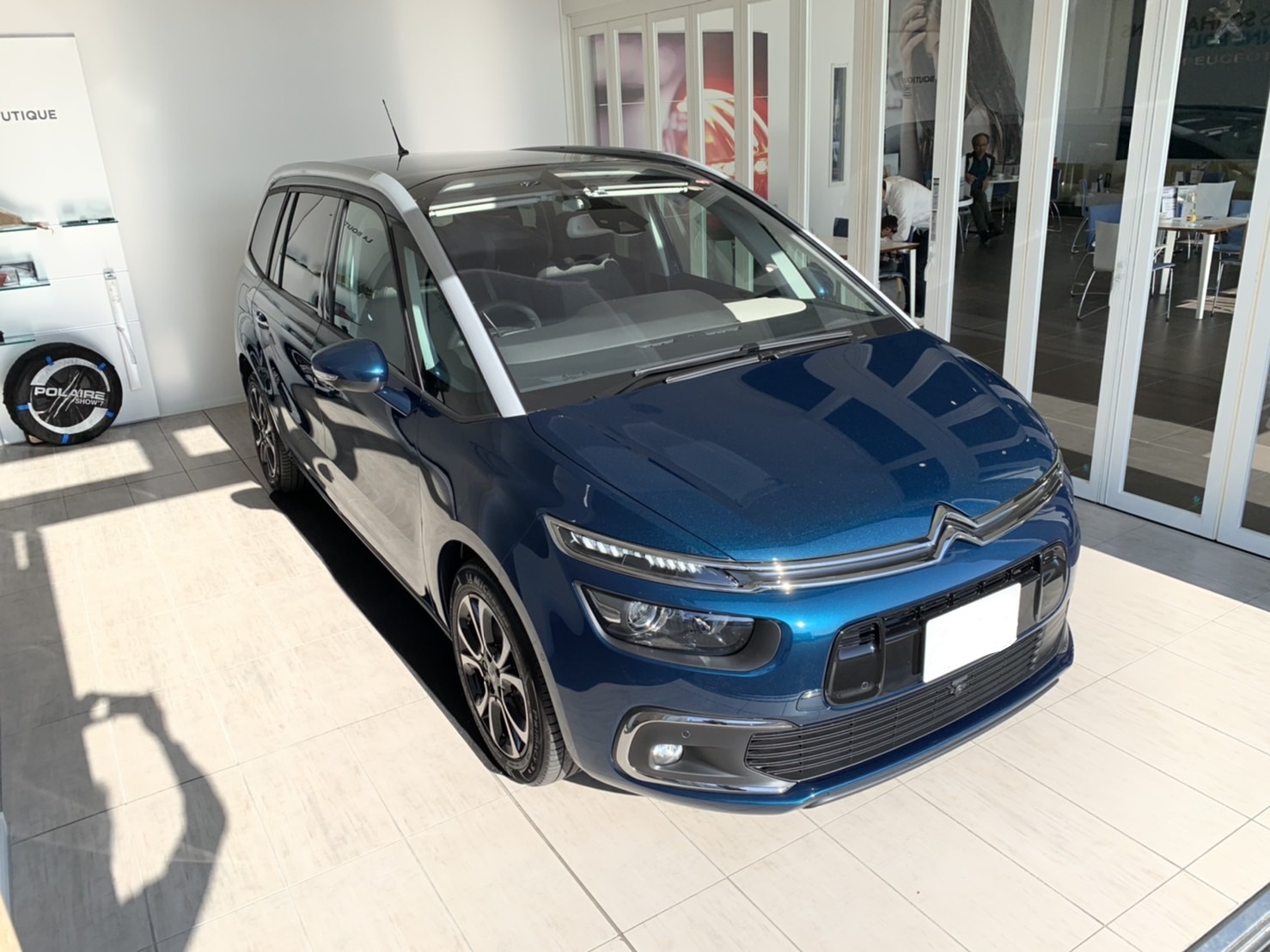 G.C4 スペースツアラー　新色のご納車です！