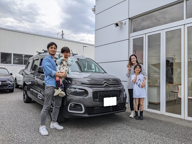 ベルランゴロング　ご納車ありがとうございました。